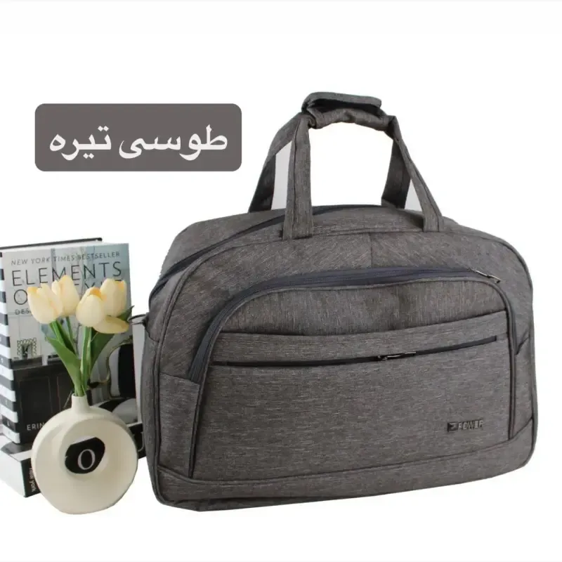 ساک دستی پارچه ای اسپرت و رسمی با بند بلند و سه جیب بیرونی ابعاد 54 در 45 در 8 سانتیمتر