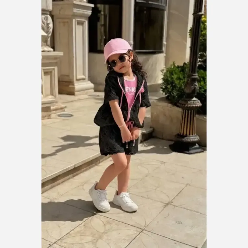 ست دخترانه سه تکه تاپ رویه تور و شلوارک مناسب 2 تا 9 سال